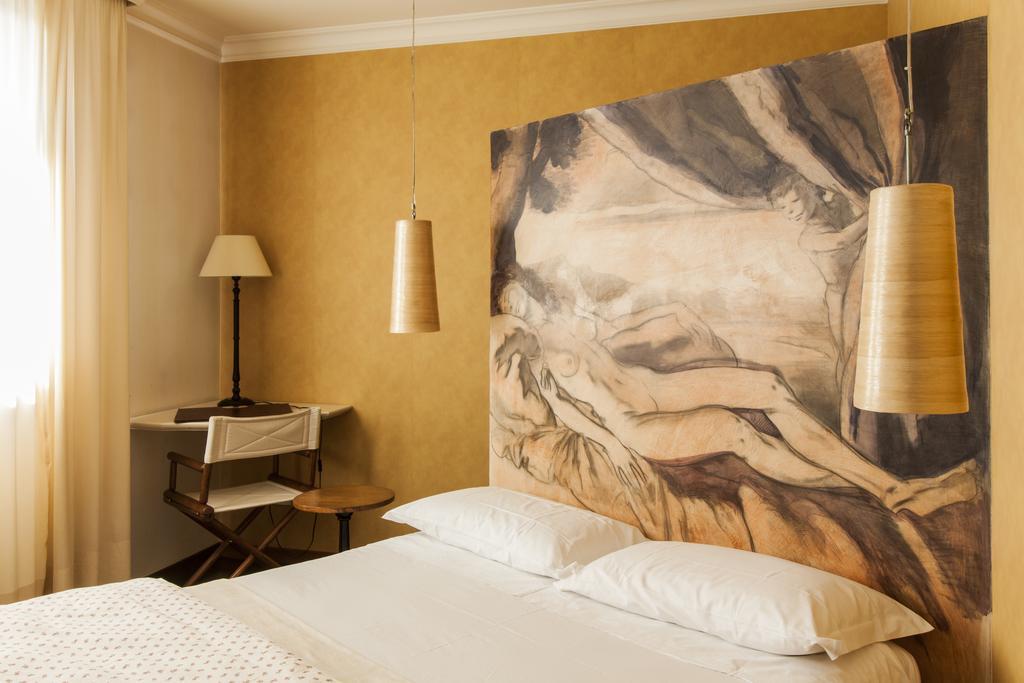 Charming Hotel Dei Chiostri Follina Bagian luar foto