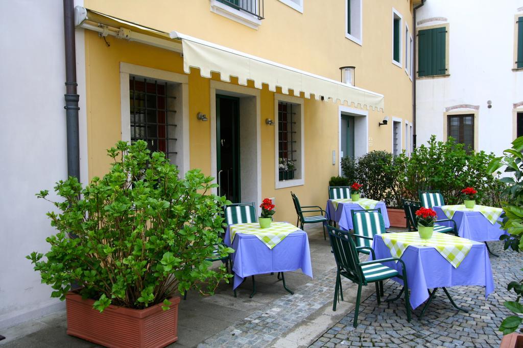 Charming Hotel Dei Chiostri Follina Bagian luar foto