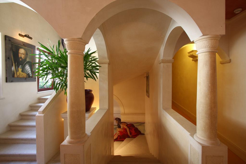 Charming Hotel Dei Chiostri Follina Bagian luar foto