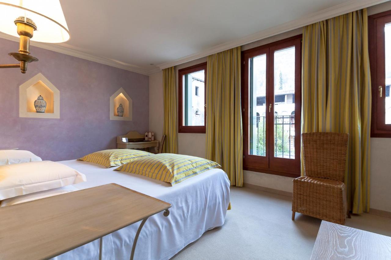 Charming Hotel Dei Chiostri Follina Bagian luar foto